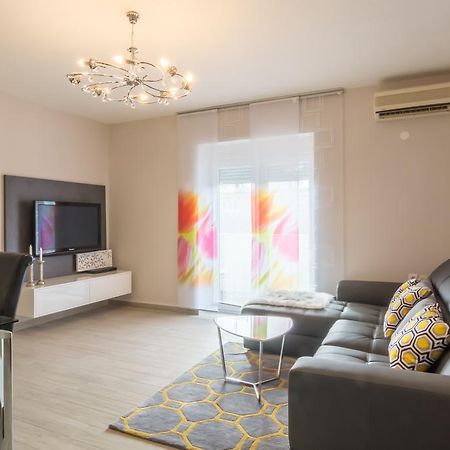 Sound Of The Sea Apartment Задар Екстериор снимка