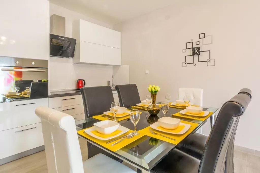 Sound Of The Sea Apartment Задар Екстериор снимка