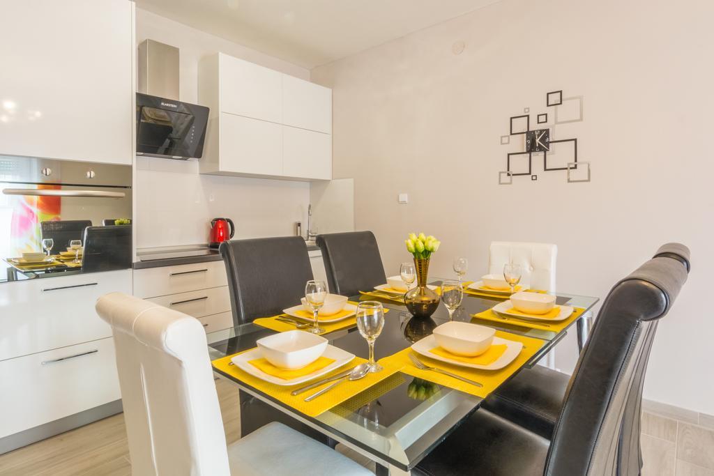 Sound Of The Sea Apartment Задар Екстериор снимка