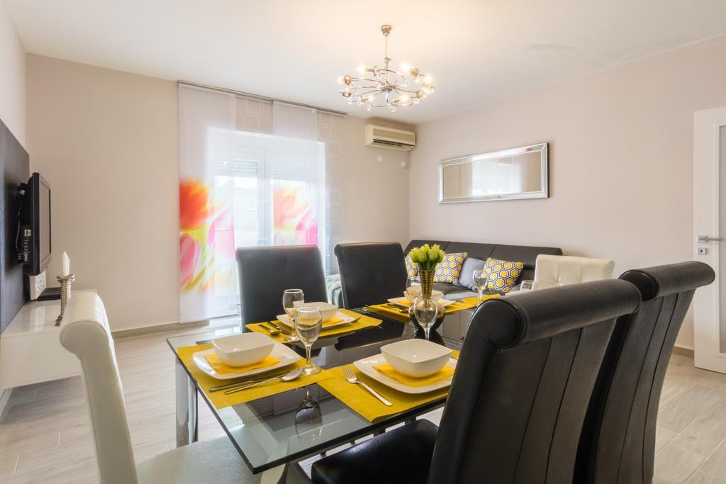Sound Of The Sea Apartment Задар Екстериор снимка