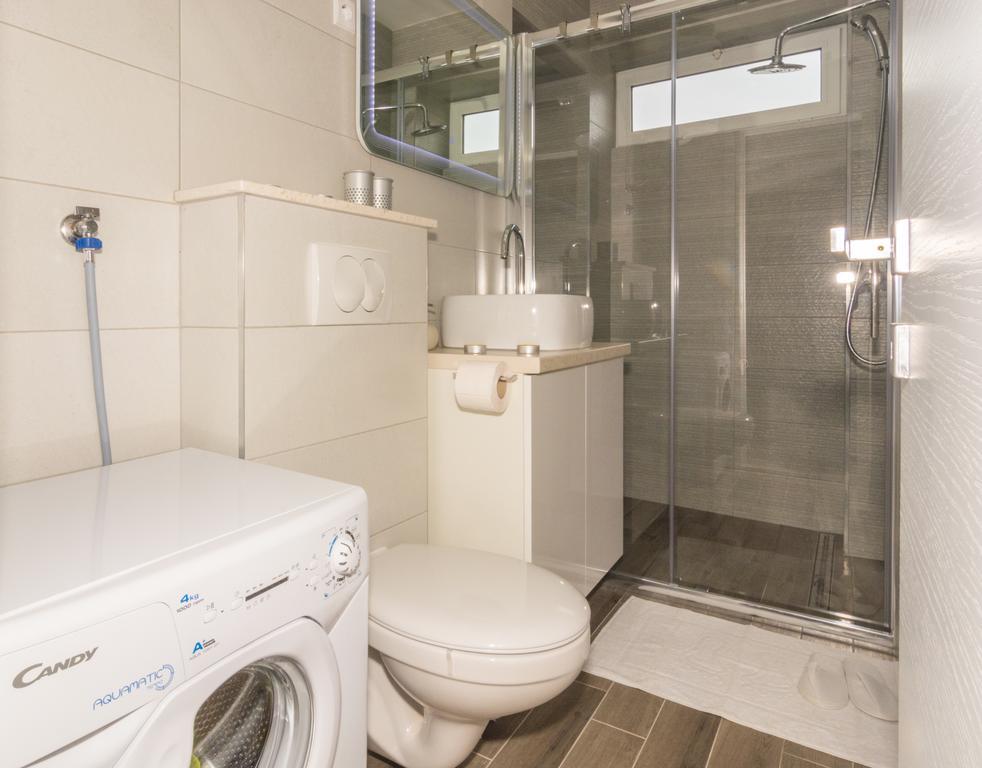 Sound Of The Sea Apartment Задар Екстериор снимка